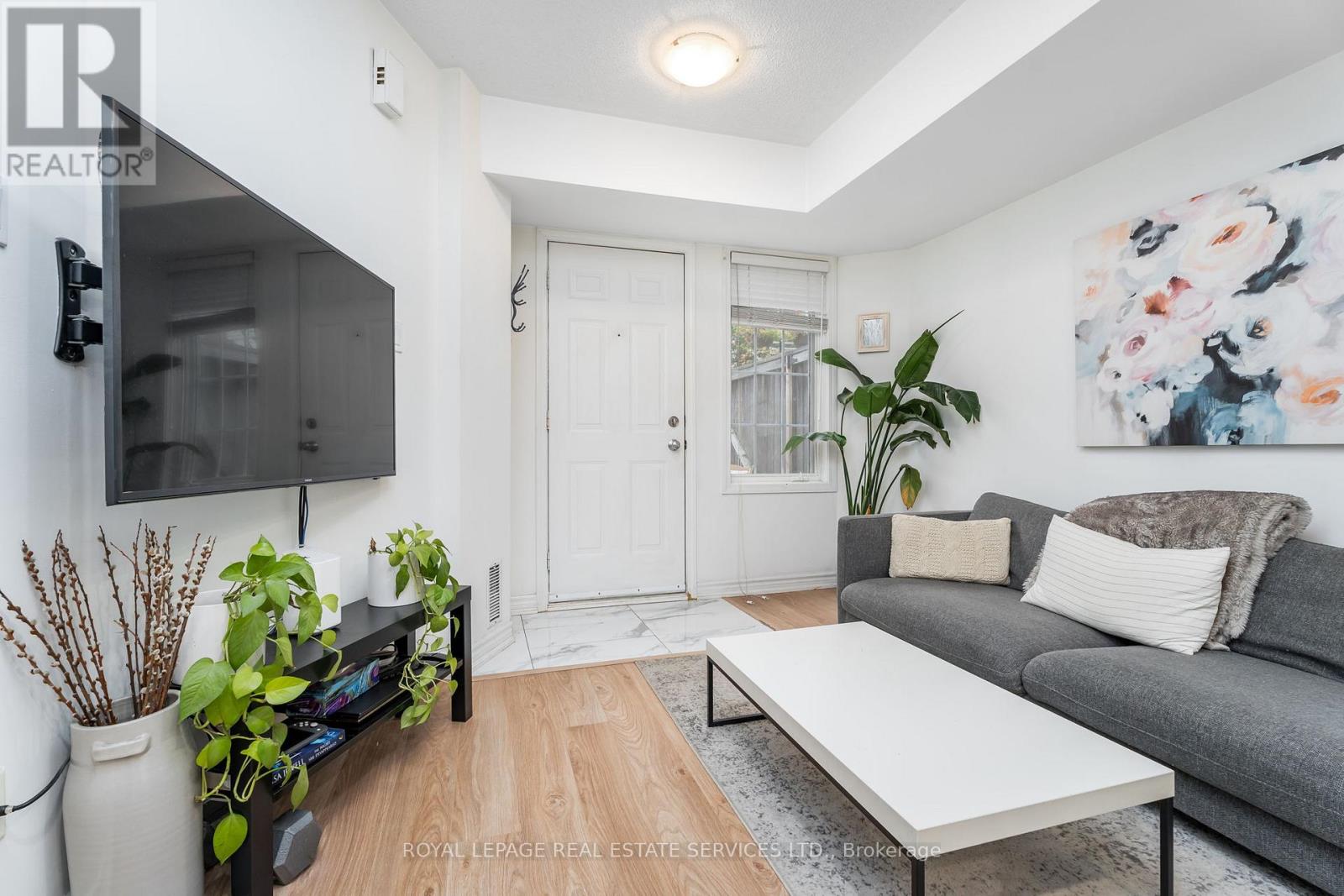 32 - 11 Niagara Street W, Toronto, Ontario  M5V 3N9 - Photo 7 - C12575310