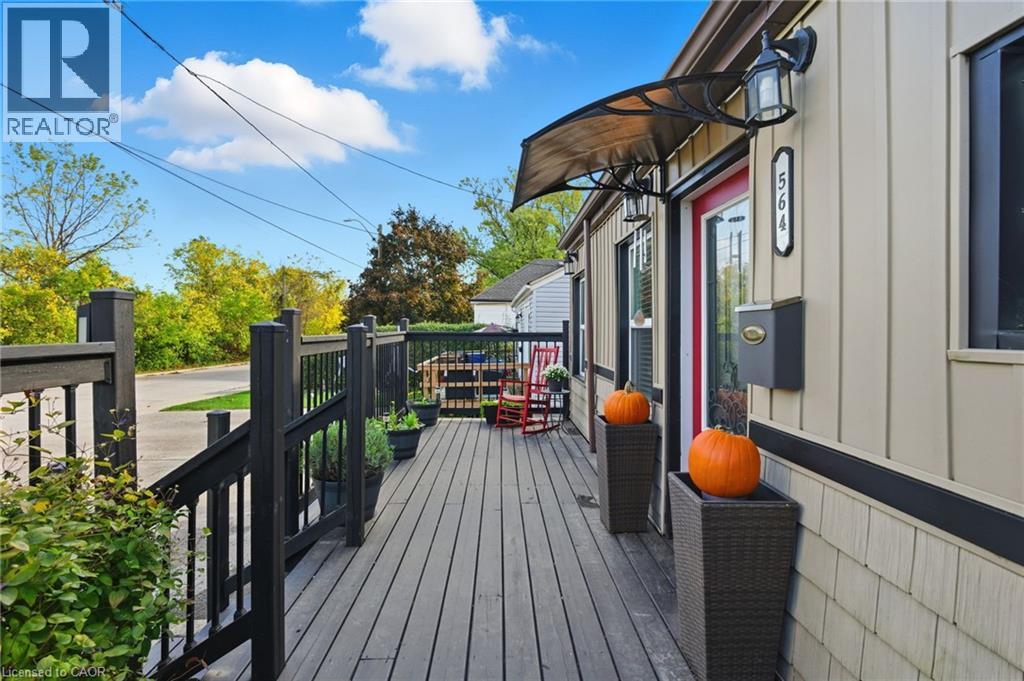 564 Walmer Road, Hamilton, Ontario  L8H 3E7 - Photo 3 - 40784063