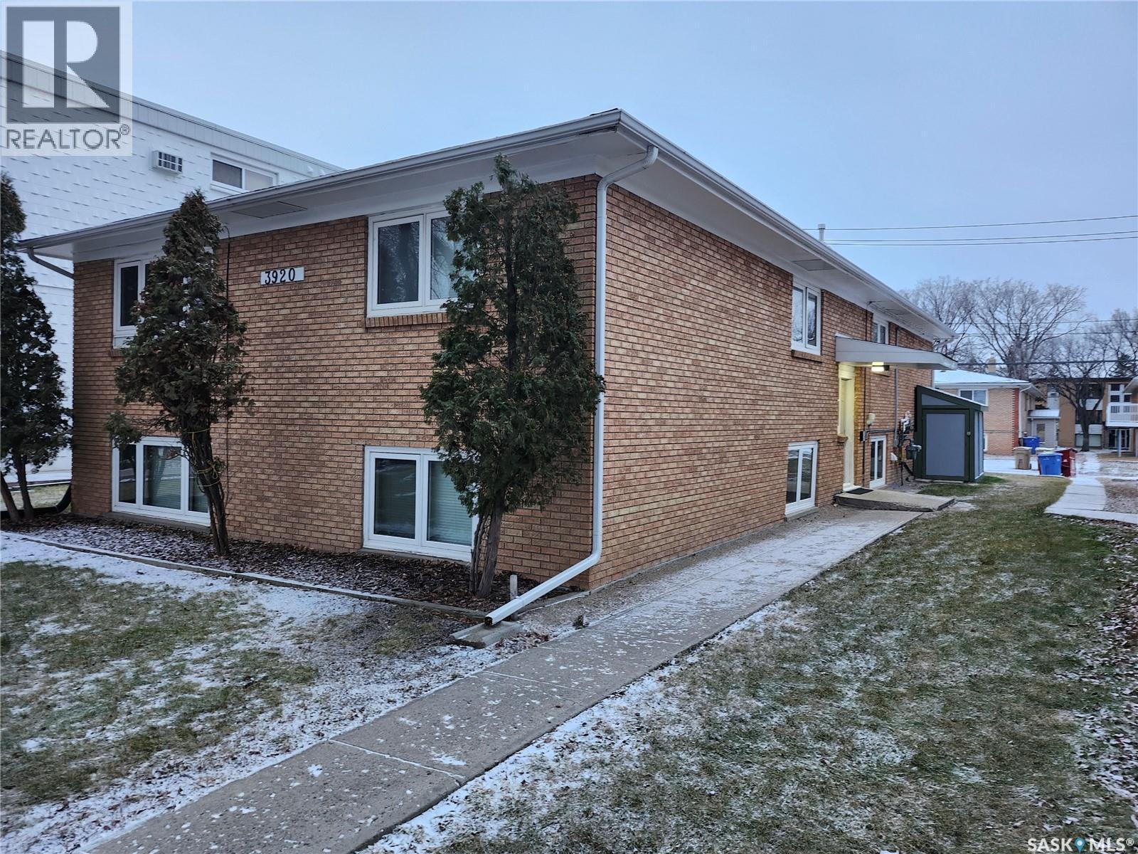 3920 Retallack Street, Regina, Saskatchewan  S4S 3B9 - Photo 3 - SK024659