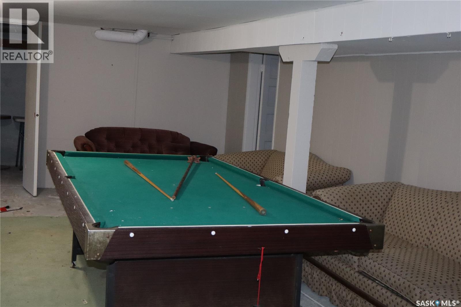 203 5th Avenue W, Assiniboia, Saskatchewan  S0H 0B0 - Photo 16 - SK024630