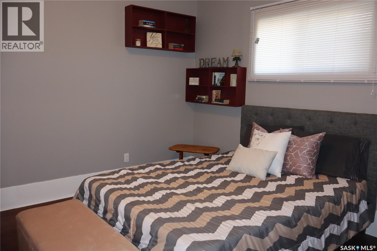 203 5th Avenue W, Assiniboia, Saskatchewan  S0H 0B0 - Photo 8 - SK024630