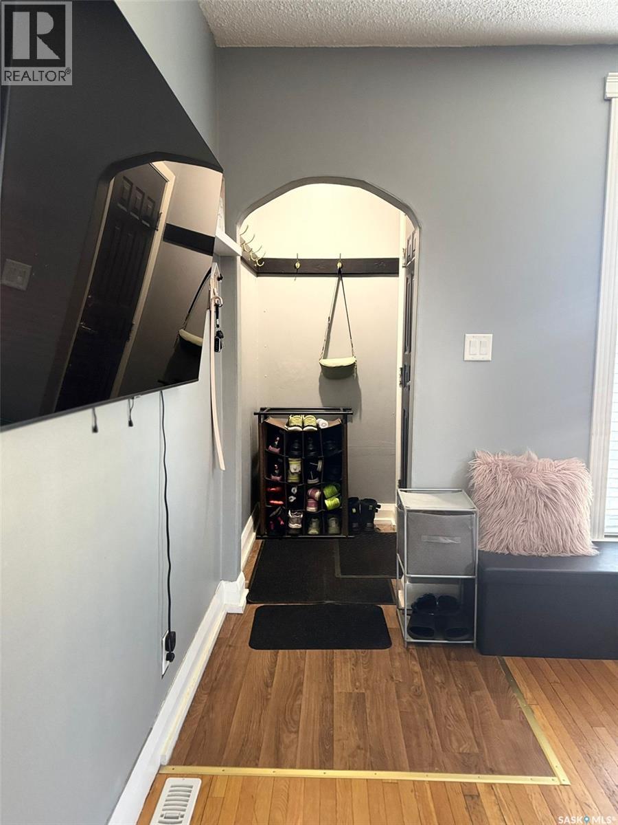 1515 2nd Street, Estevan, Saskatchewan  S4A 0M7 - Photo 24 - SK024640