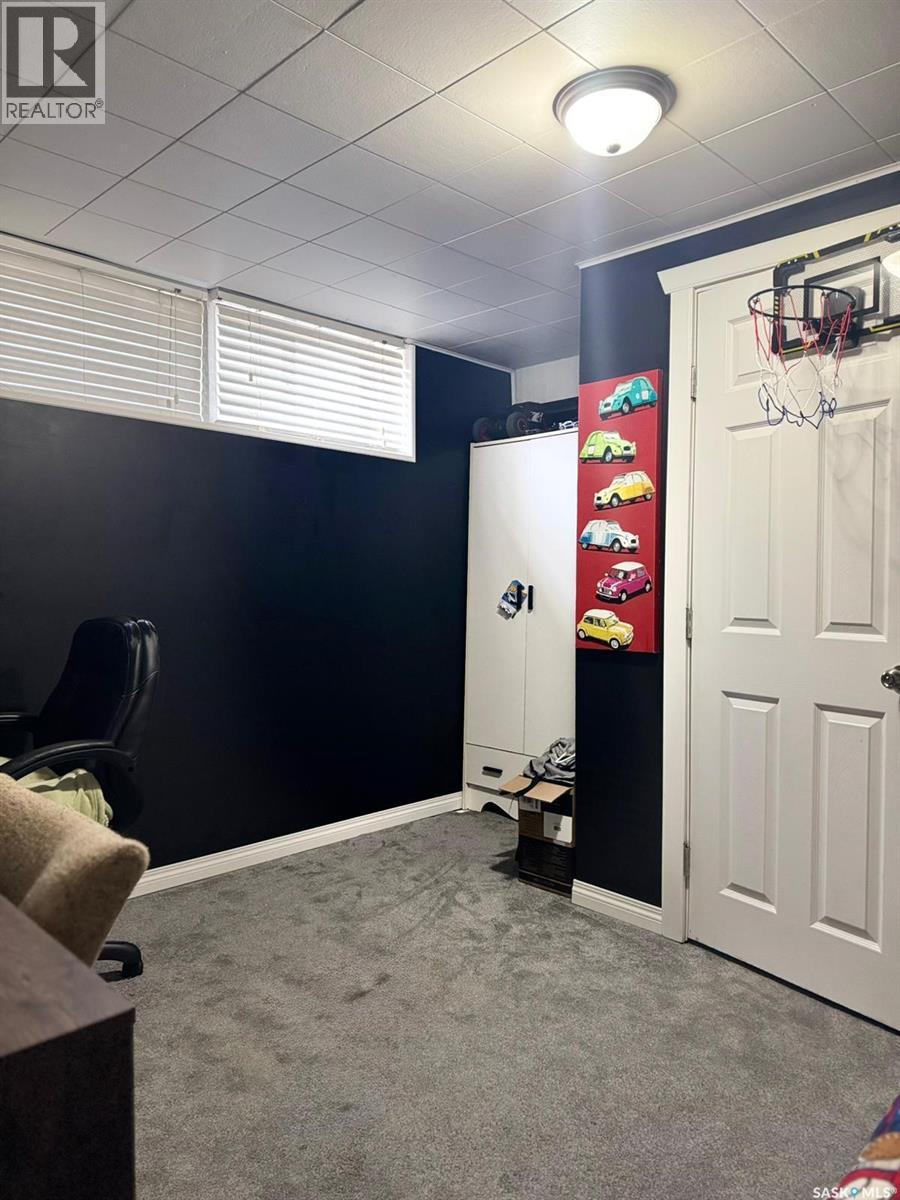 1515 2nd Street, Estevan, Saskatchewan  S4A 0M7 - Photo 36 - SK024640