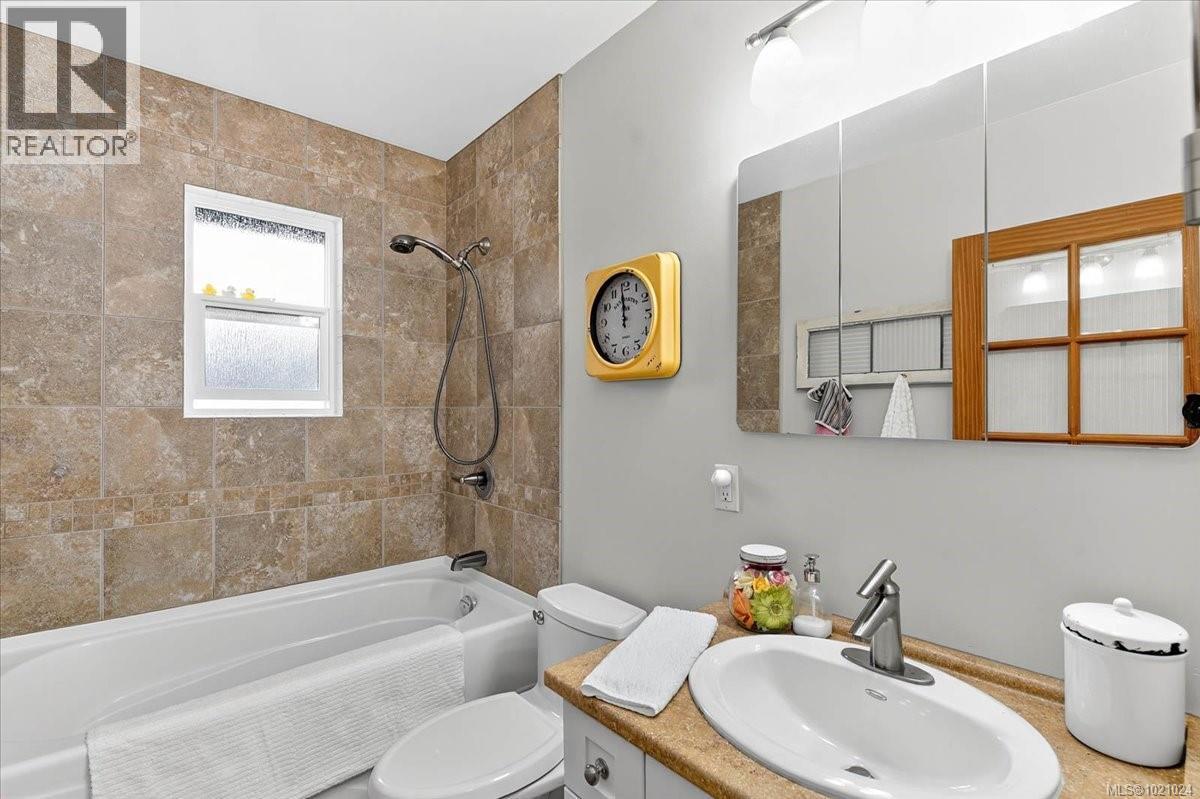 3968 3rd Ave, Port Alberni, British Columbia V9Y 6G2 - Photo 17 - 1021024