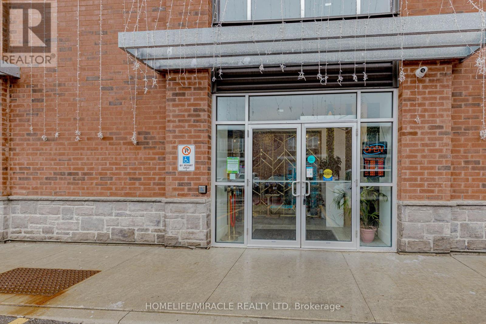 5 & 6 - 452 Taunton Road, Oshawa, Ontario  L1L 0W1 - Photo 3 - E12575140