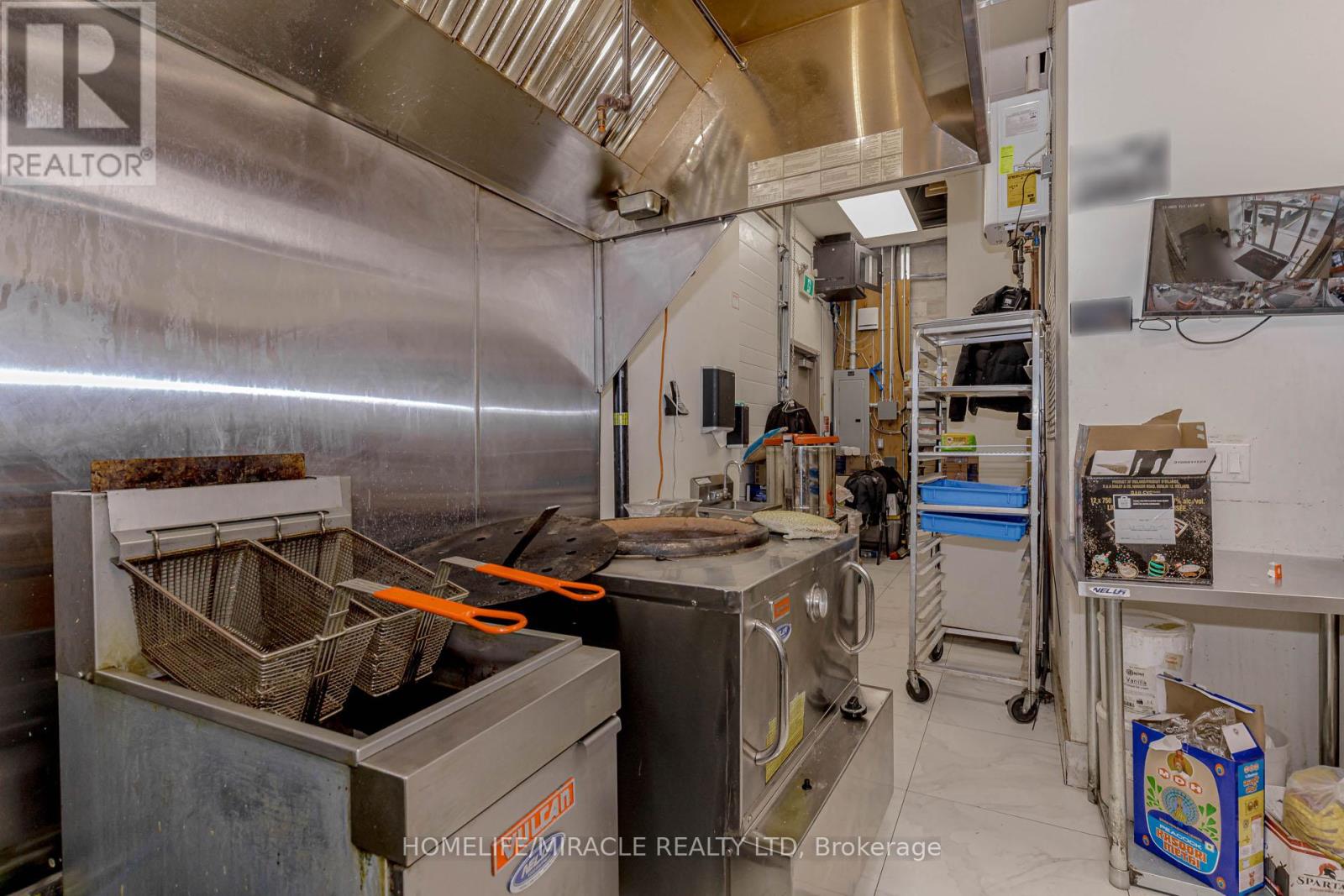 5 & 6 - 452 Taunton Road, Oshawa, Ontario  L1L 0W1 - Photo 45 - E12575140