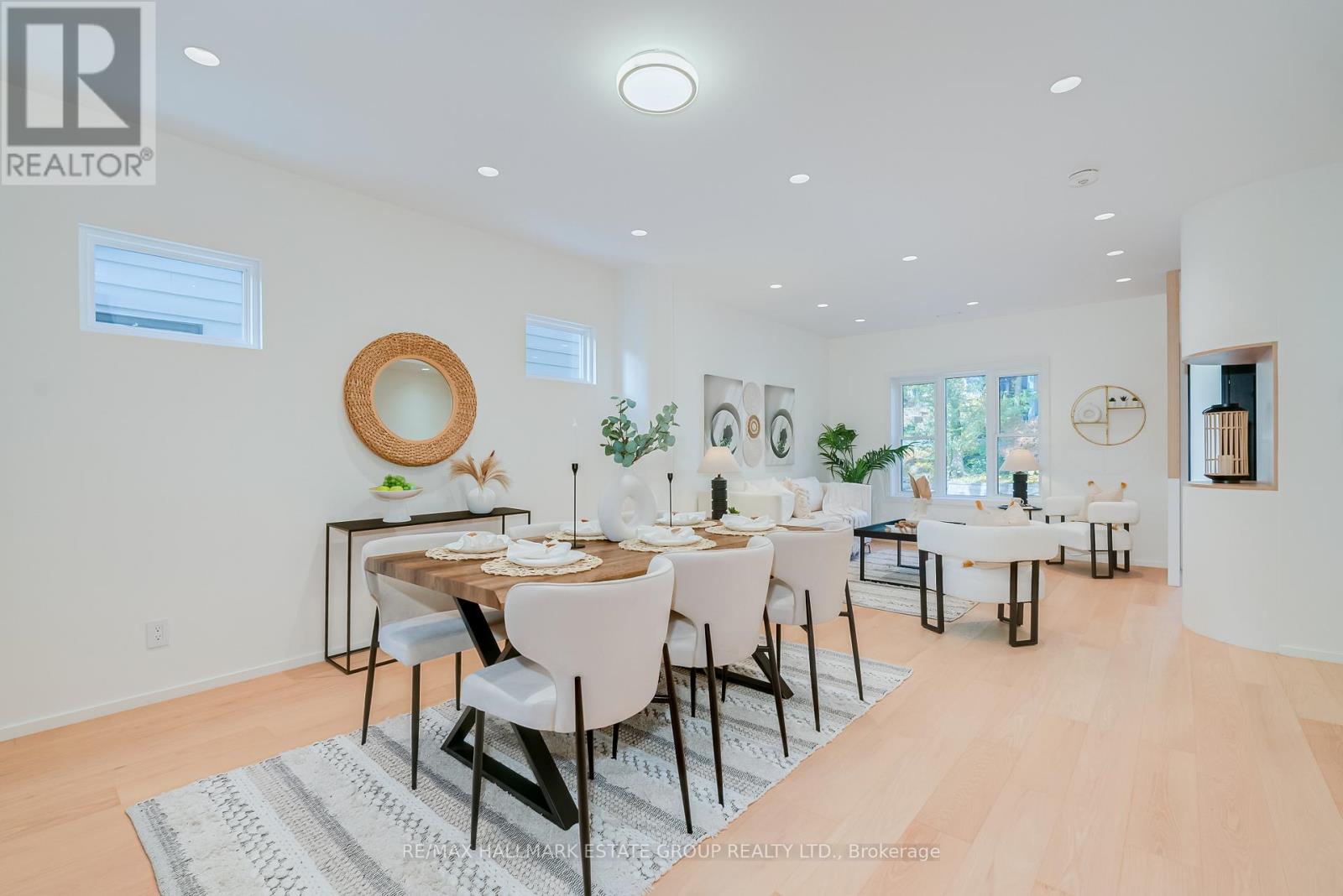 7 Ivy Avenue, Toronto, Ontario  M4L 2H6 - Photo 10 - E12575204