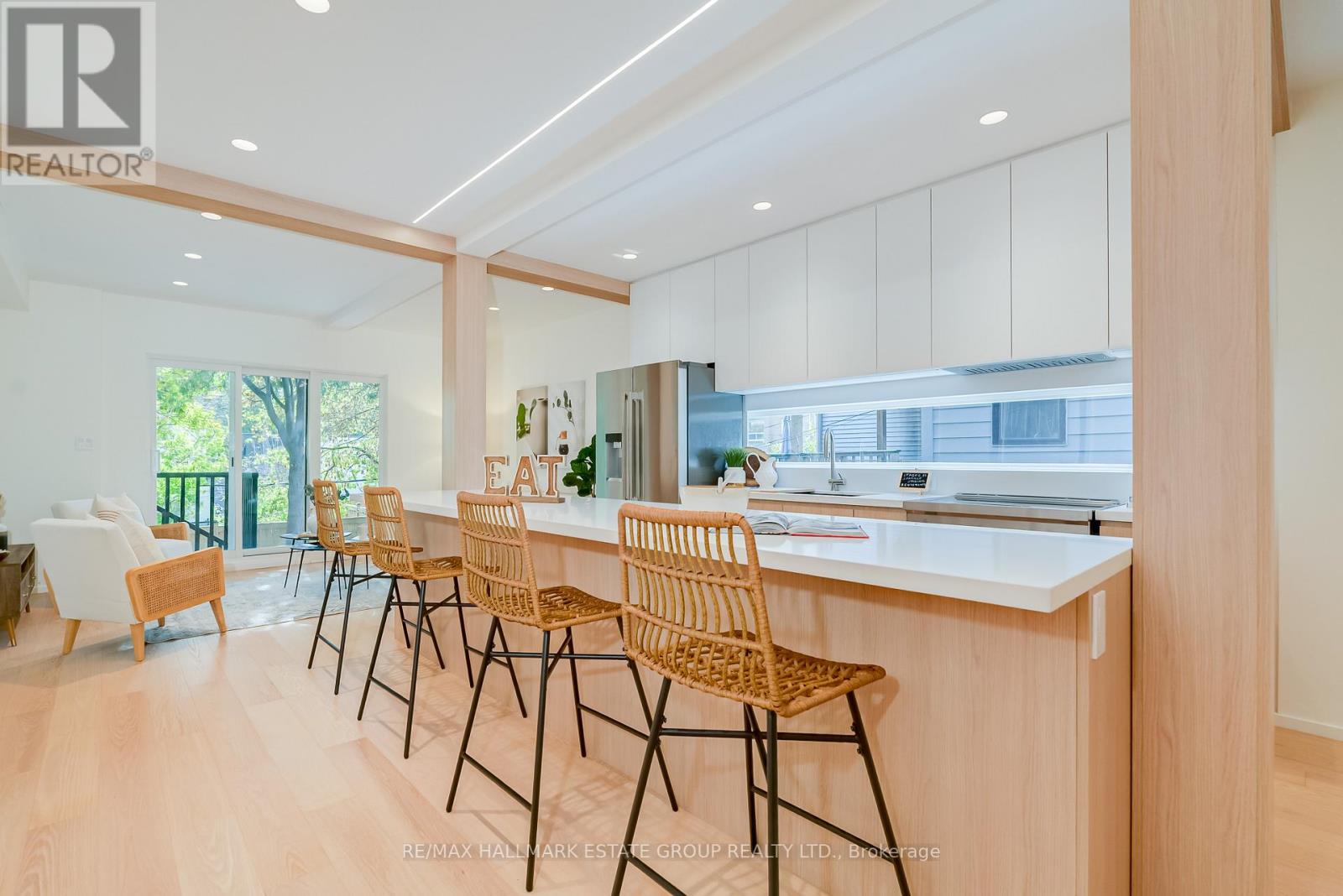 7 Ivy Avenue, Toronto, Ontario  M4L 2H6 - Photo 11 - E12575204