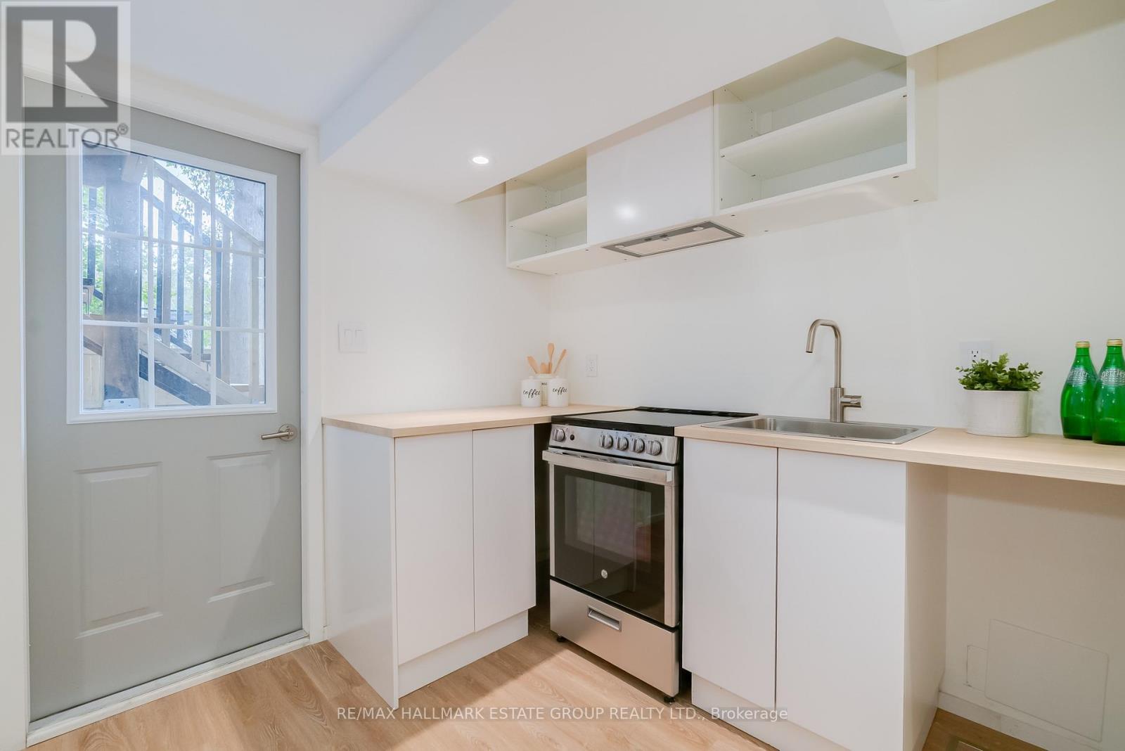 7 Ivy Avenue, Toronto, Ontario  M4L 2H6 - Photo 40 - E12575204