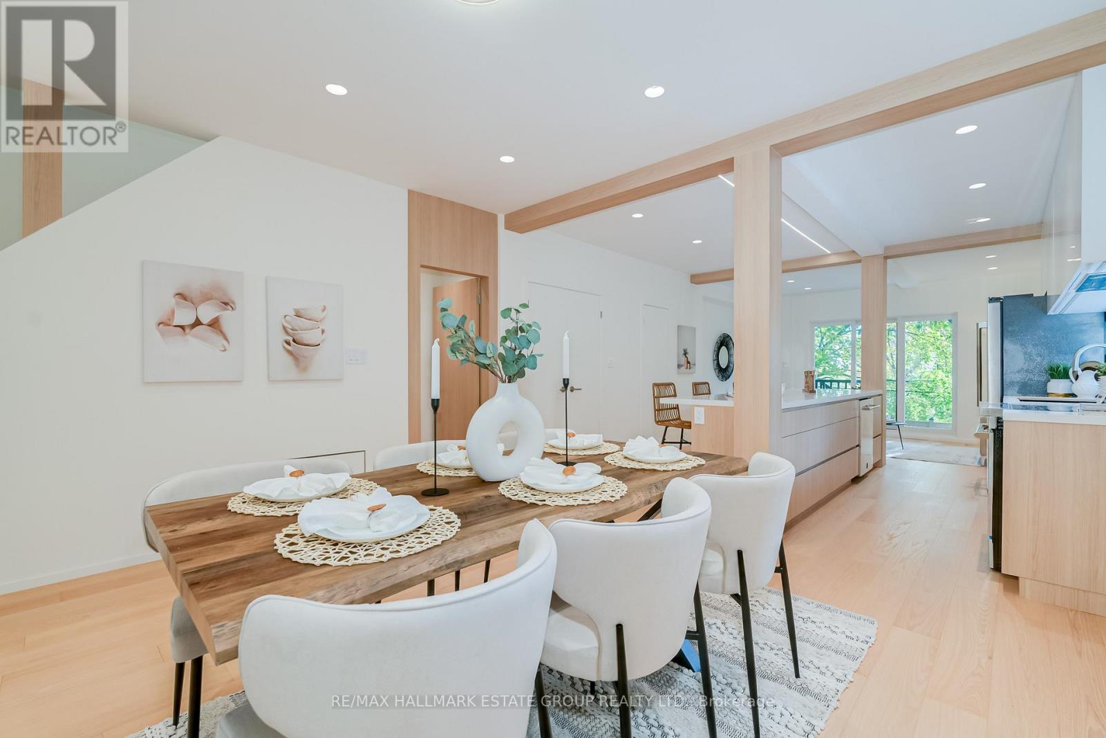 7 Ivy Avenue, Toronto, Ontario  M4L 2H6 - Photo 9 - E12575204