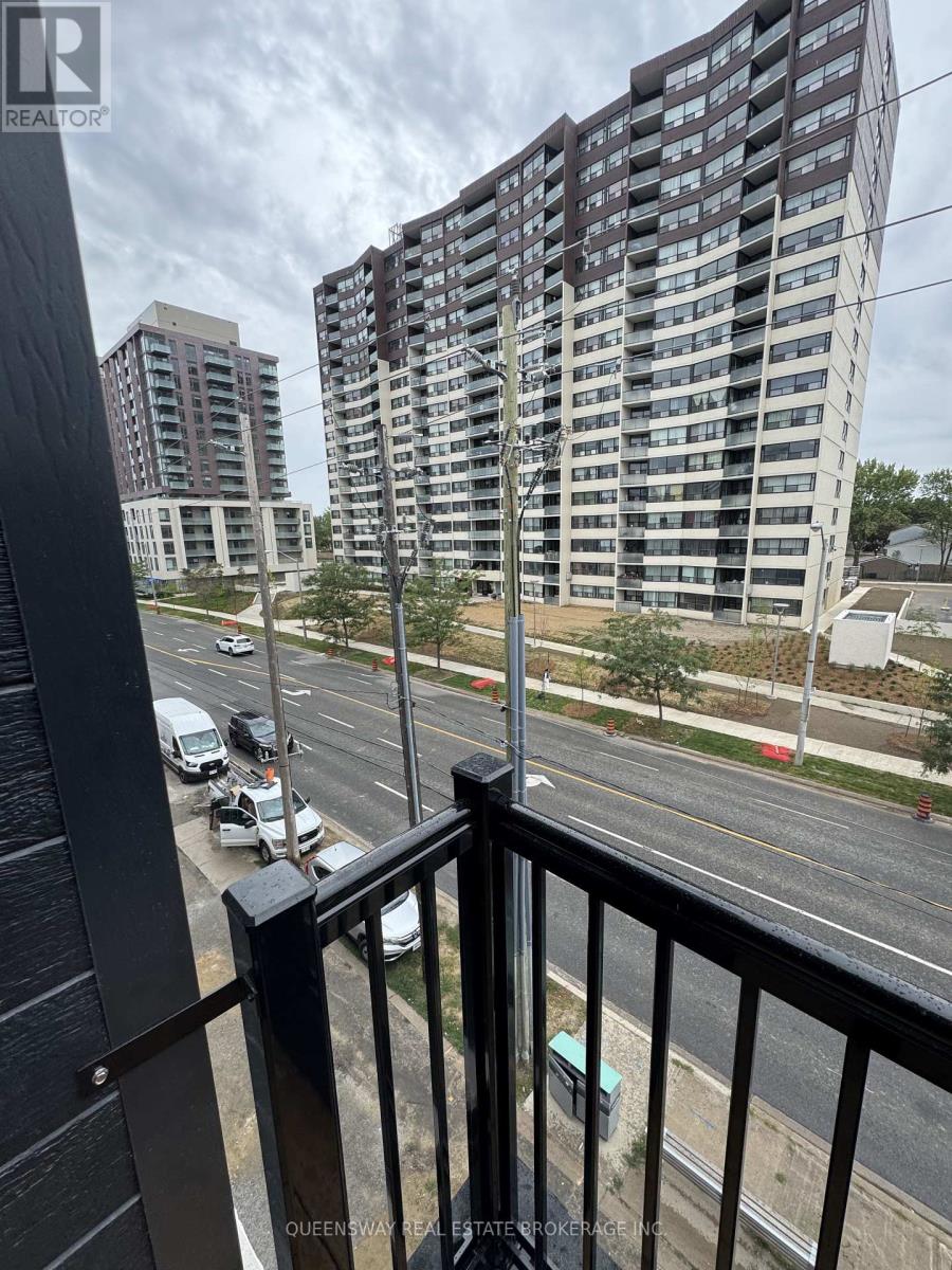 3079 Pharmacy Avenue, Toronto, Ontario  M1T 1H8 - Photo 4 - E12575264