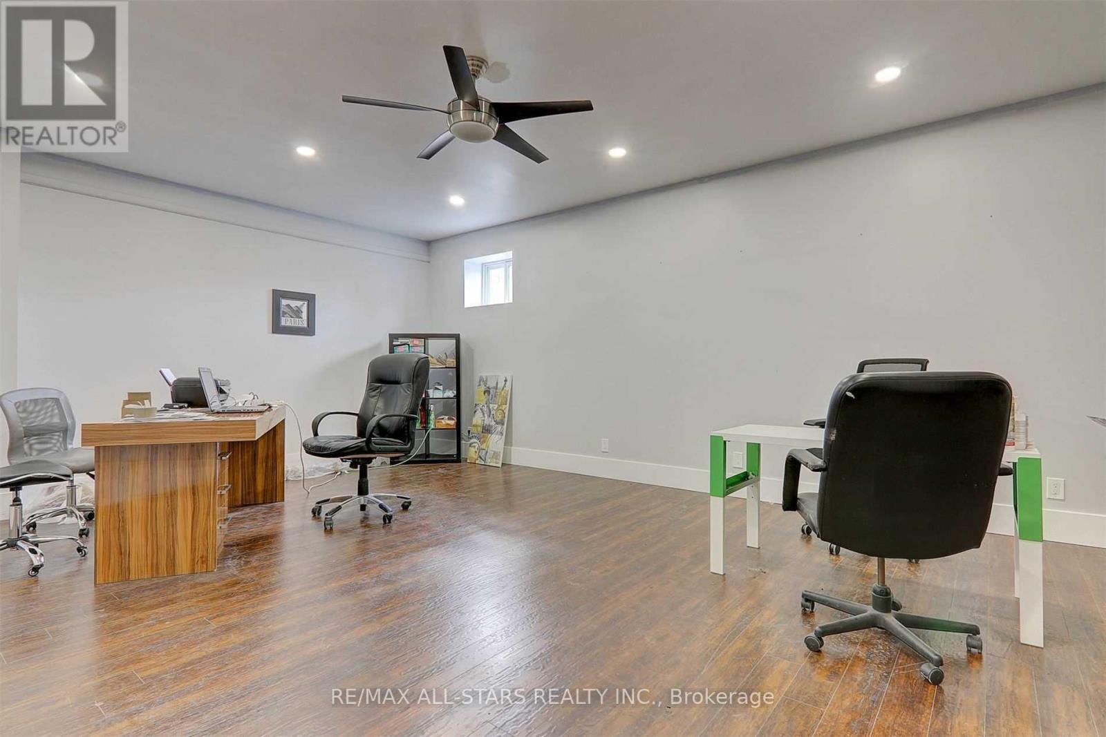 202a - 715 Queen Street E, Toronto, Ontario  M4M 1H1 - Photo 2 - E12575316