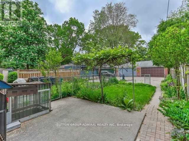1 - 322 High Park Avenue, Toronto, Ontario  M6P 2S7 - Photo 13 - W12574122
