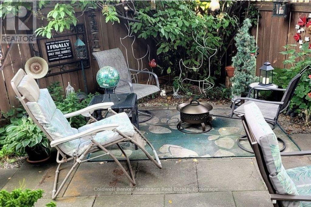 13 Pressed Brick Drive, Brampton, Ontario  L6V 4K8 - Photo 31 - W12573056