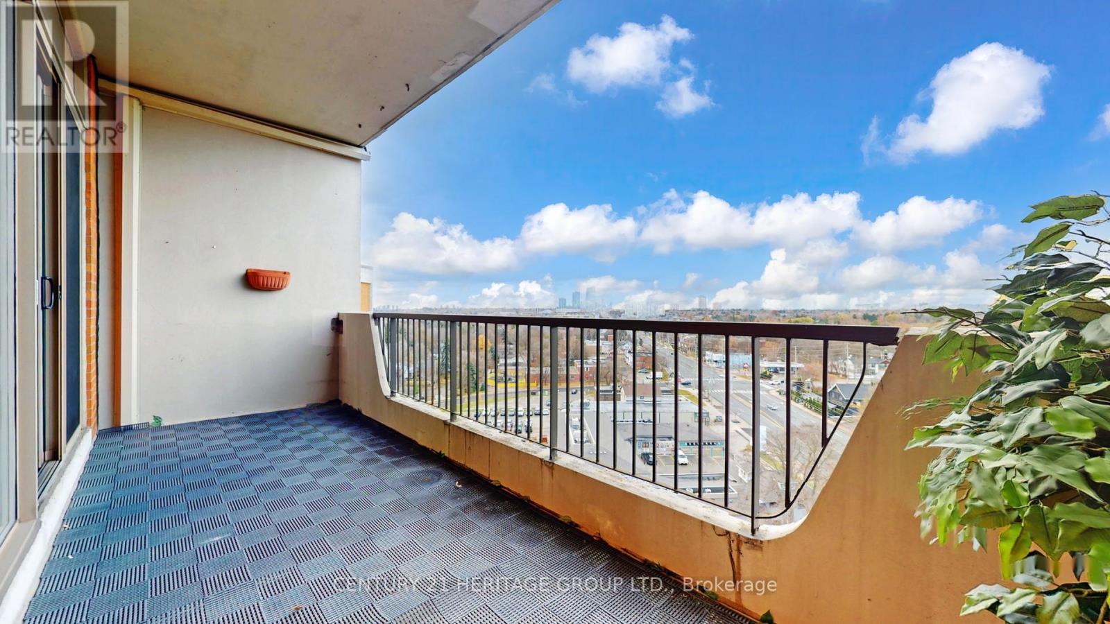 Ph7 - 7811 Yonge Street, Markham, Ontario  L3T 4S3 - Photo 25 - N12575126