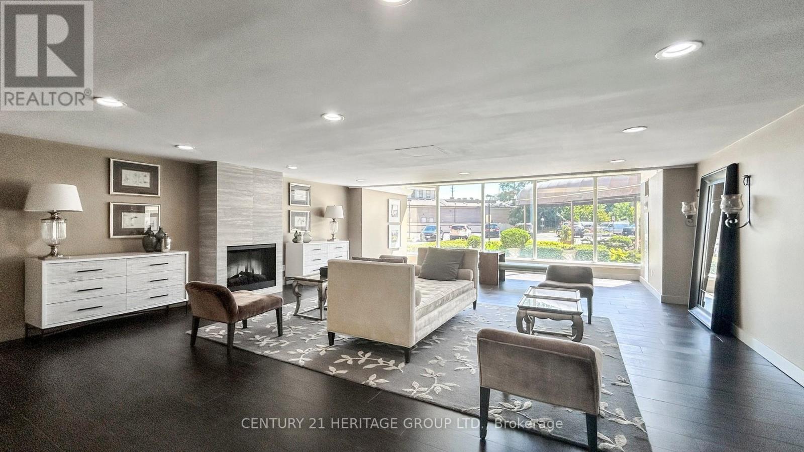 Ph7 - 7811 Yonge Street, Markham, Ontario  L3T 4S3 - Photo 6 - N12575126