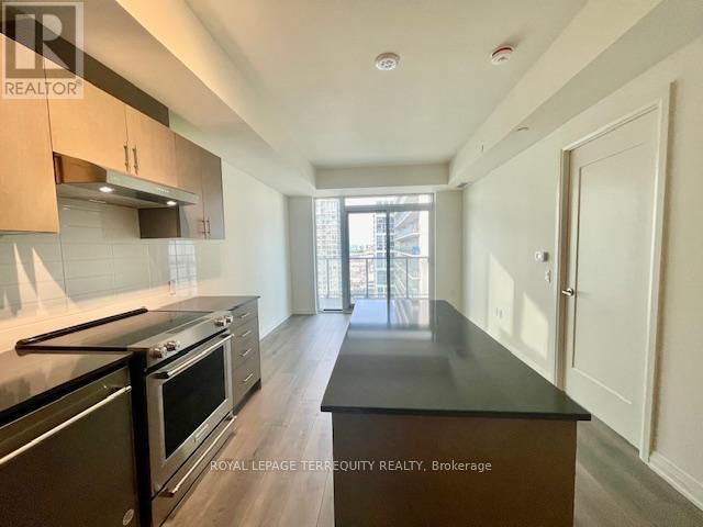 1918 - 8960 Jane Street, Vaughan, Ontario  L4K 2M9 - Photo 13 - N12575162