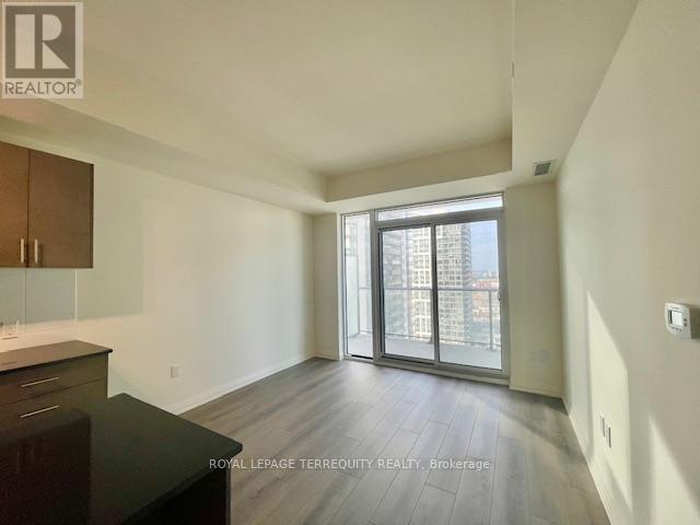 1918 - 8960 Jane Street, Vaughan, Ontario  L4K 2M9 - Photo 15 - N12575162