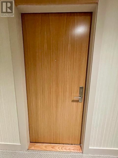 1918 - 8960 Jane Street, Vaughan, Ontario  L4K 2M9 - Photo 4 - N12575162