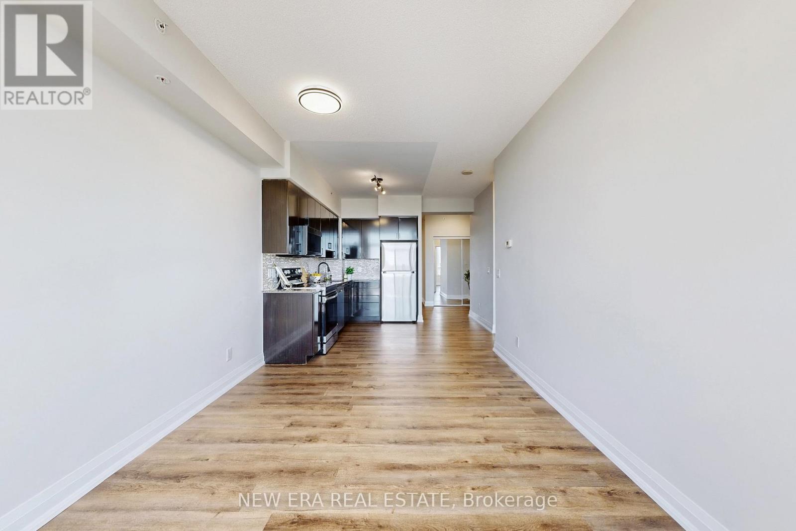 1206 - 75 North Park Road, Vaughan, Ontario  L4J 0H8 - Photo 14 - N12575186