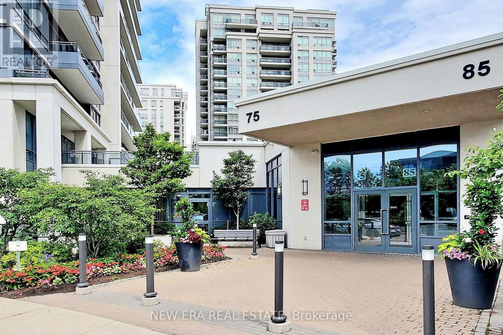 1206 - 75 North Park Road, Vaughan, Ontario  L4J 0H8 - Photo 7 - N12575186