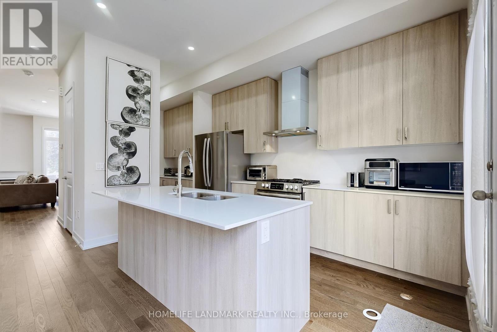 5 Ingersoll Lane, Richmond Hill, Ontario  L4E 1G9 - Photo 12 - N12575194