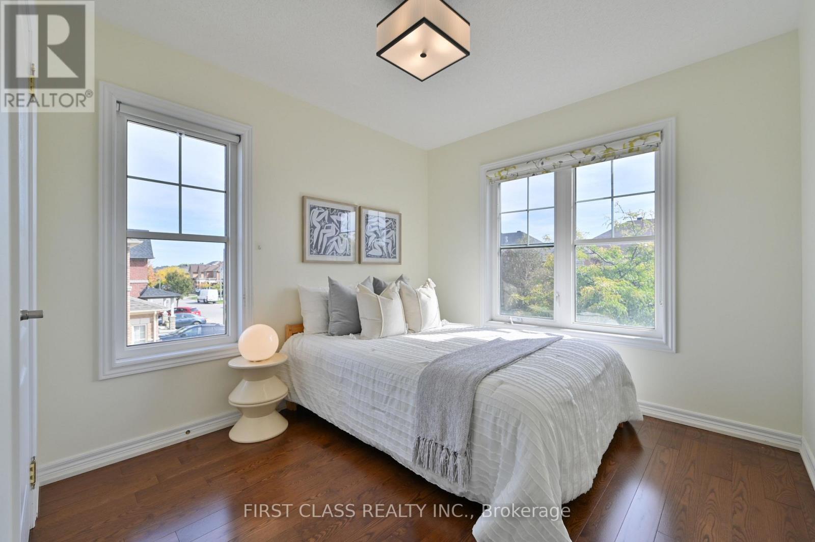 12 Princess Diana Drive, Markham, Ontario  L6C 0G7 - Photo 26 - N12575212