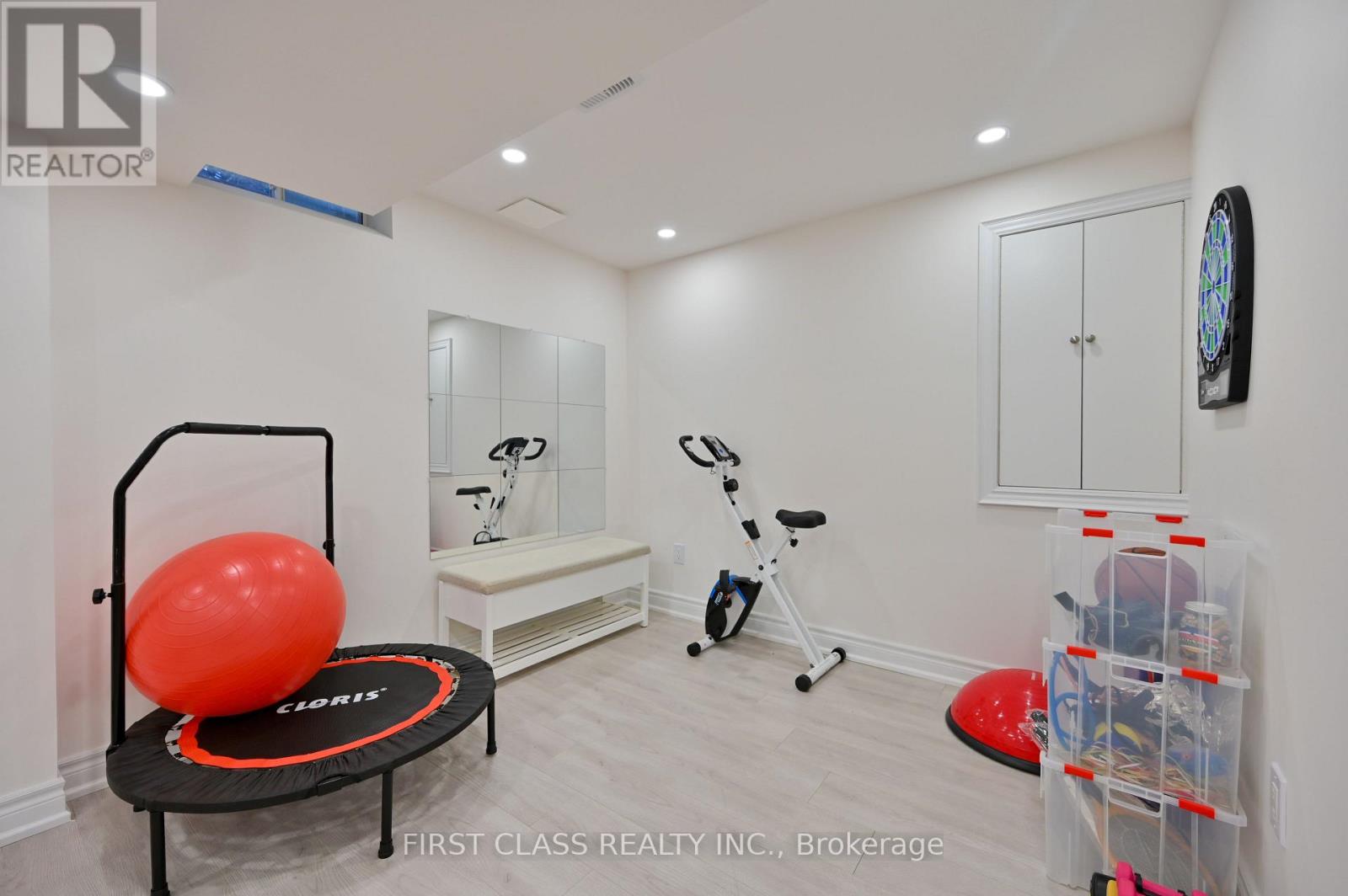 12 Princess Diana Drive, Markham, Ontario  L6C 0G7 - Photo 34 - N12575212