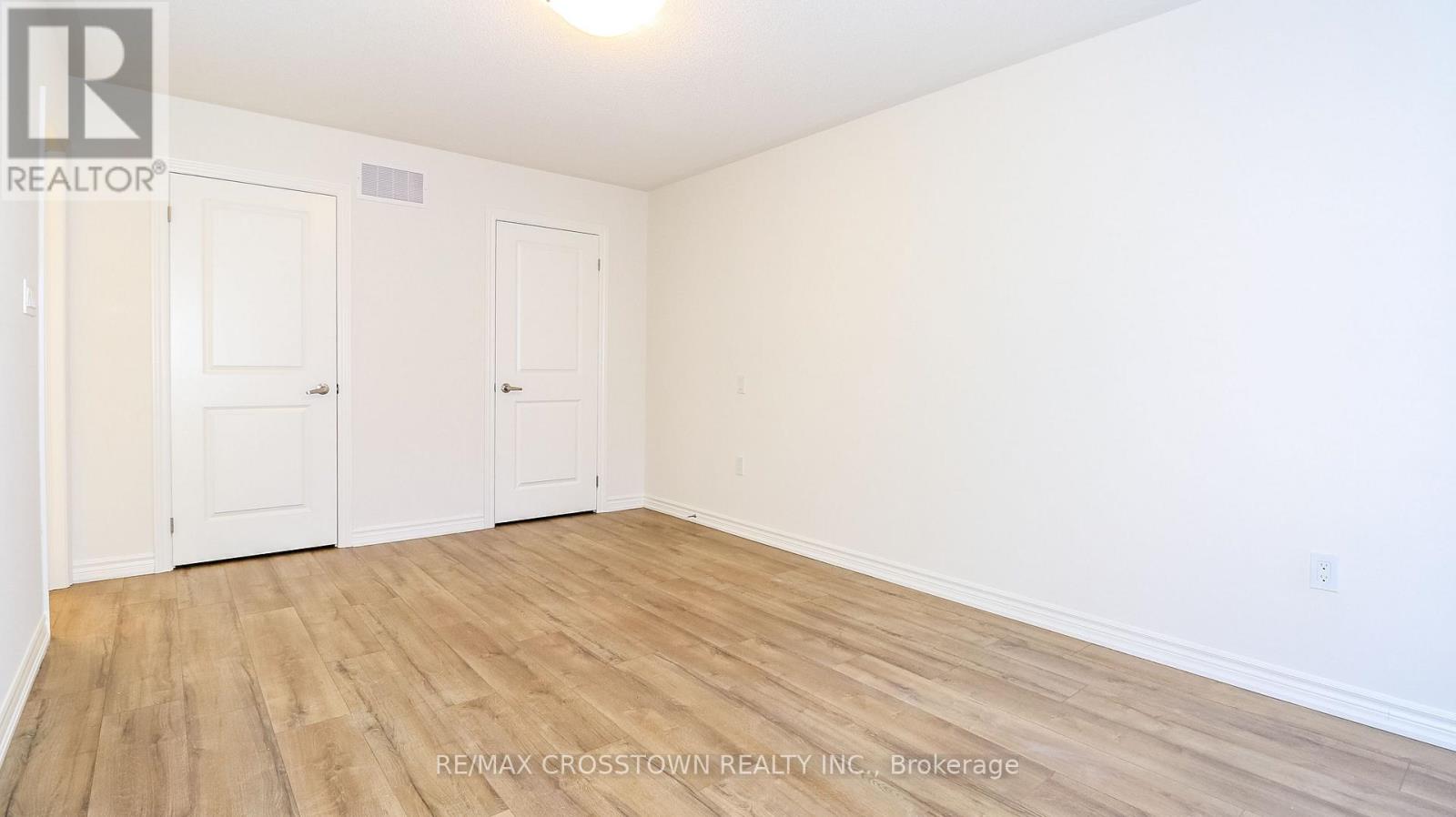 Unit 21 - 2023 Matteer Court, Innisfil, Ontario  L9S 4T9 - Photo 17 - N12575224