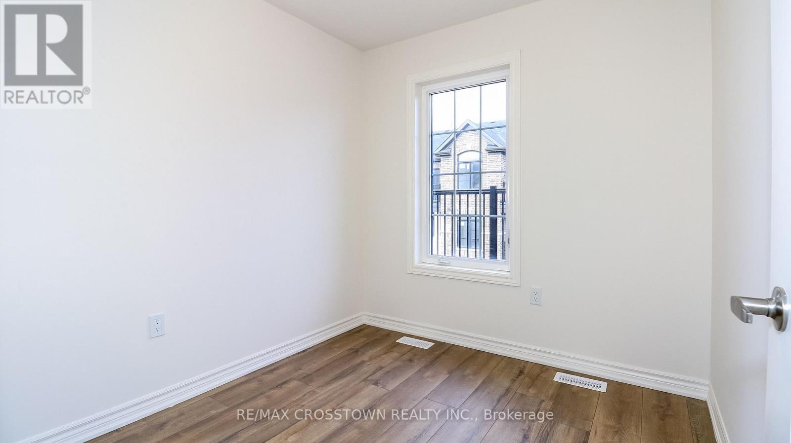 Unit 21 - 2023 Matteer Court, Innisfil, Ontario  L9S 4T9 - Photo 26 - N12575224