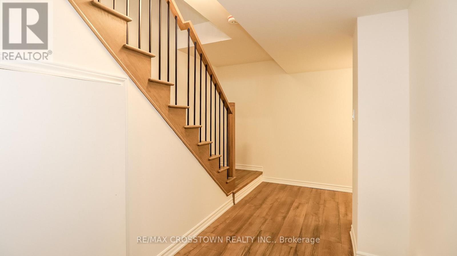 Unit 21 - 2023 Matteer Court, Innisfil, Ontario  L9S 4T9 - Photo 28 - N12575224