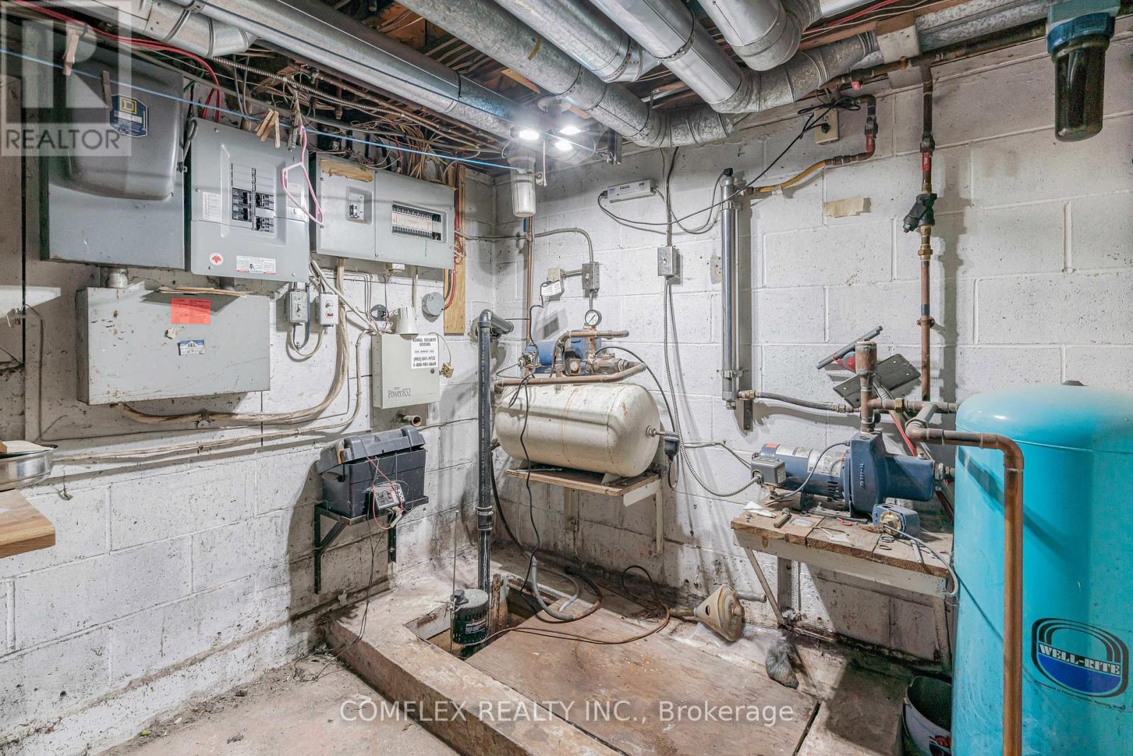 222 Davis Drive, Uxbridge, Ontario L4A 7X4 - Photo 15 - N12575248