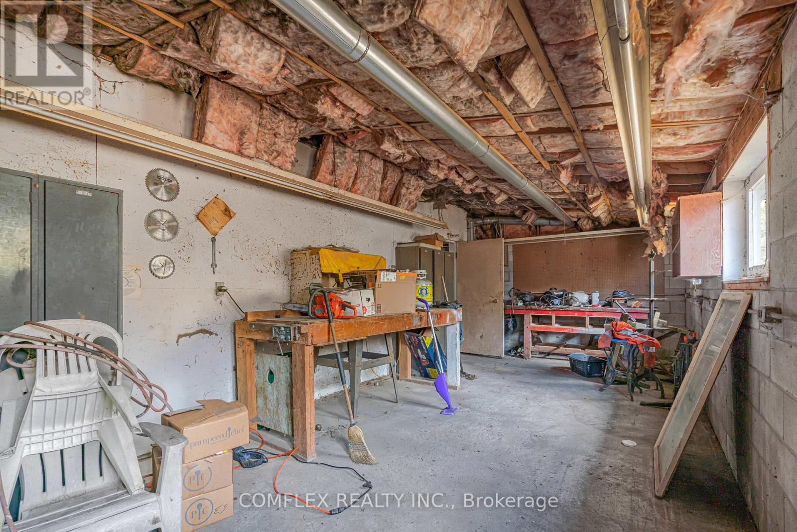 222 Davis Drive, Uxbridge, Ontario L4A 7X4 - Photo 19 - N12575248