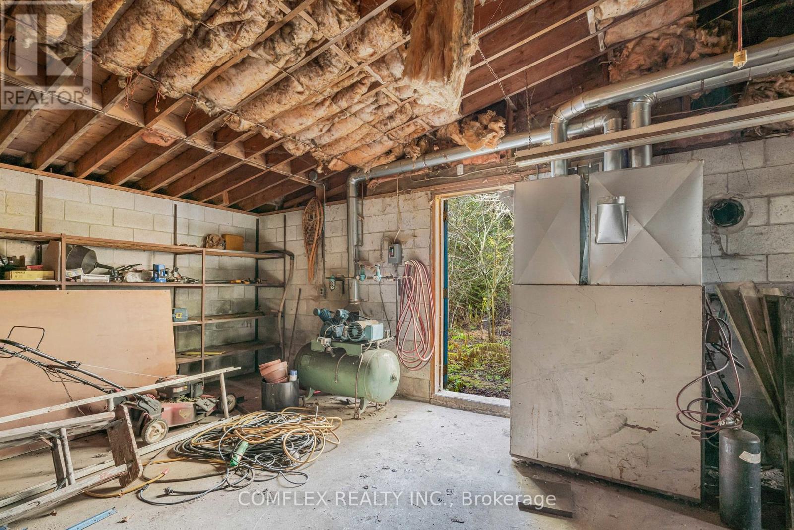 222 Davis Drive, Uxbridge, Ontario L4A 7X4 - Photo 20 - N12575248