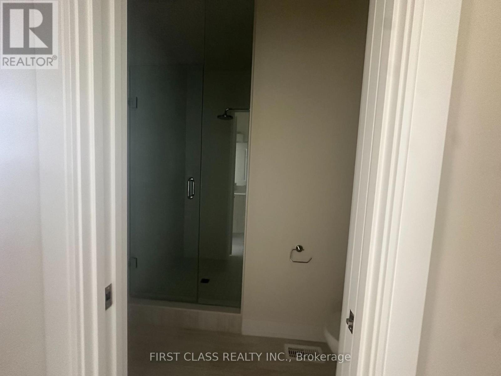 8 Balance Crescent, Markham, Ontario  L6C 3R4 - Photo 14 - N12575260