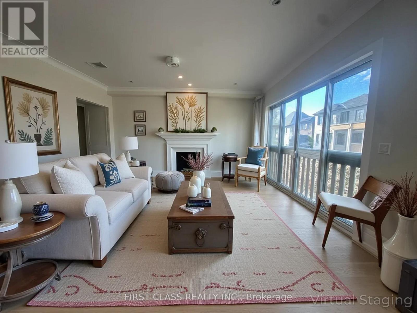 8 Balance Crescent, Markham, Ontario  L6C 3R4 - Photo 4 - N12575260