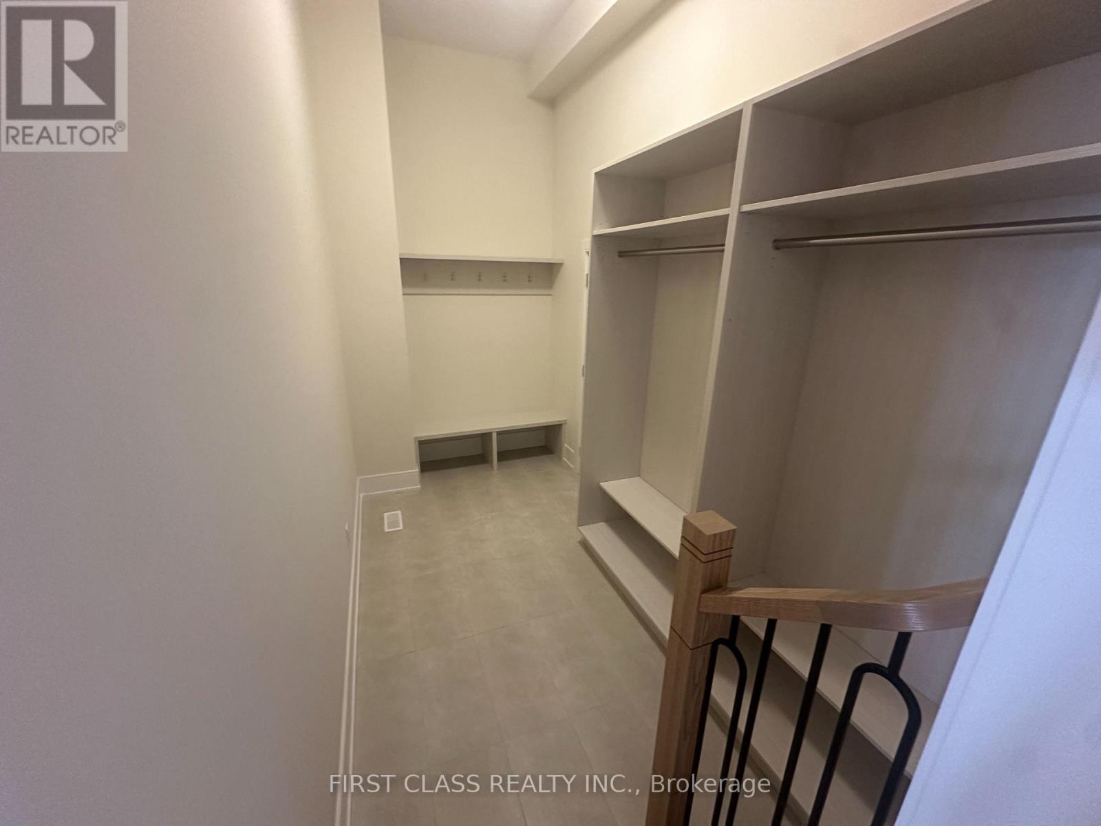 8 Balance Crescent, Markham, Ontario  L6C 3R4 - Photo 8 - N12575260