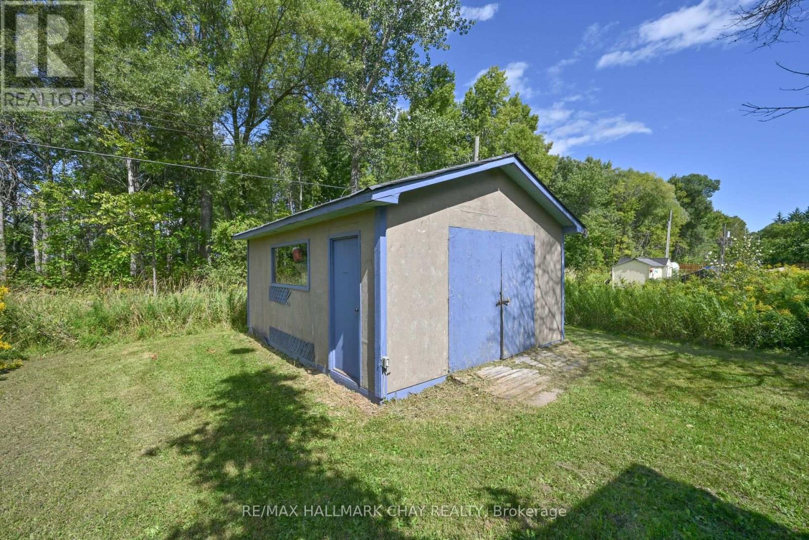 32 Shamrock Crescent, Essa, Ontario  L3W 0A5 - Photo 16 - N12575262