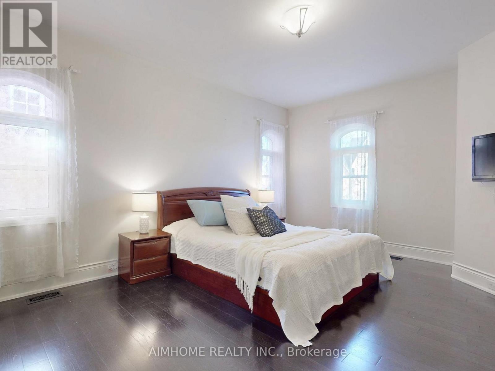 80 Annsleywood Court, Vaughan, Ontario  L4H 4G6 - Photo 24 - N12575284