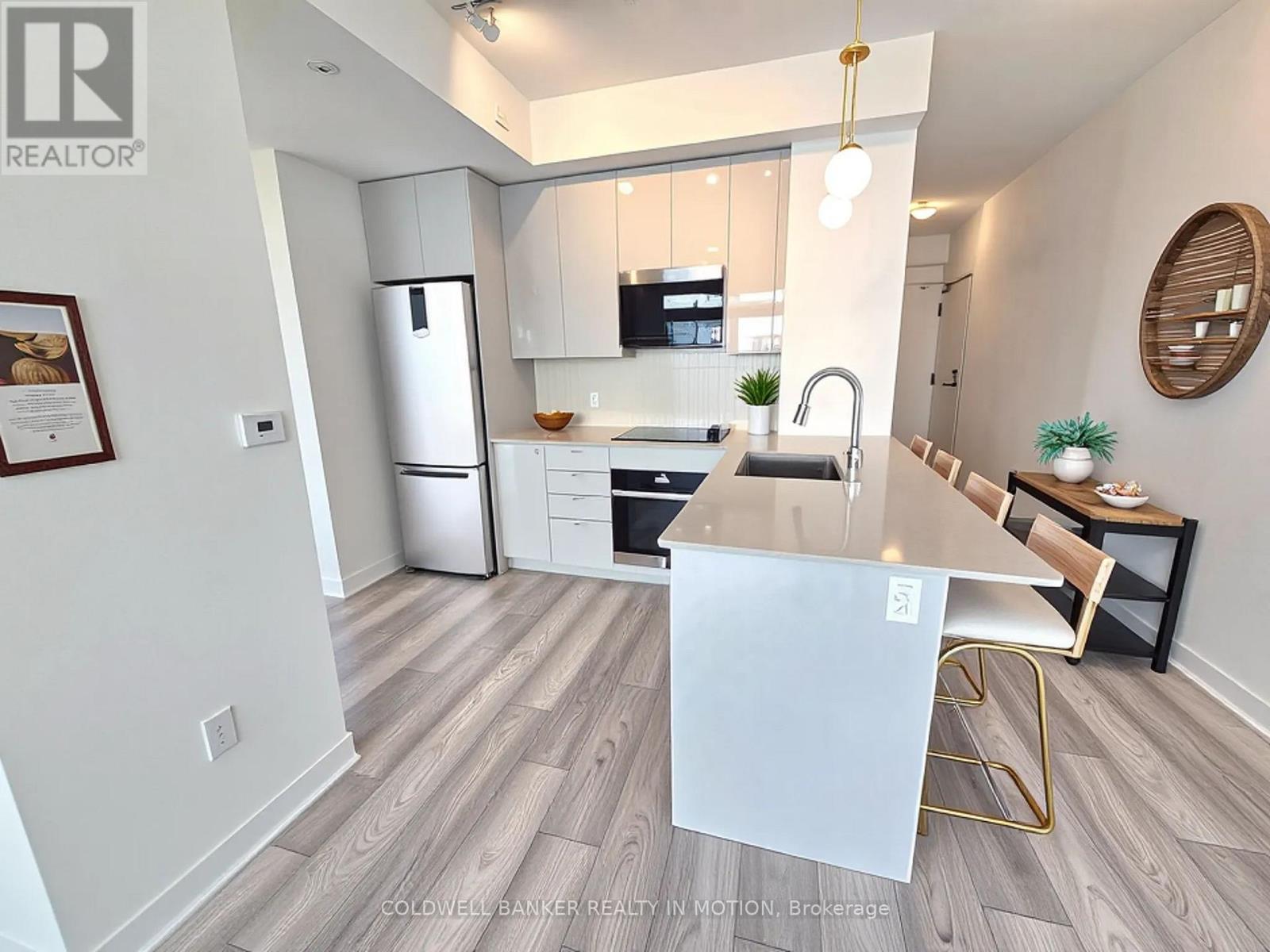 2418 - 10 Abeja Street, Vaughan (Concord), Ontario  L4K 0R4 - Photo 3 - N12575296