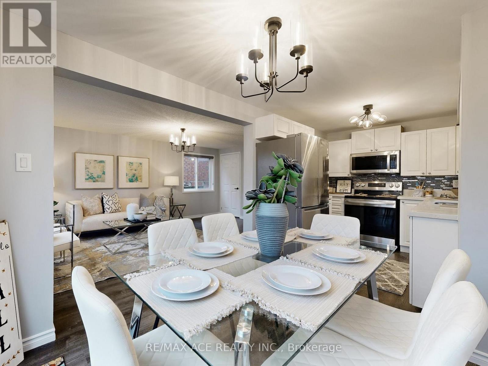 6 Aconley Court, Barrie, Ontario  L4M 7B3 - Photo 11 - S12575124