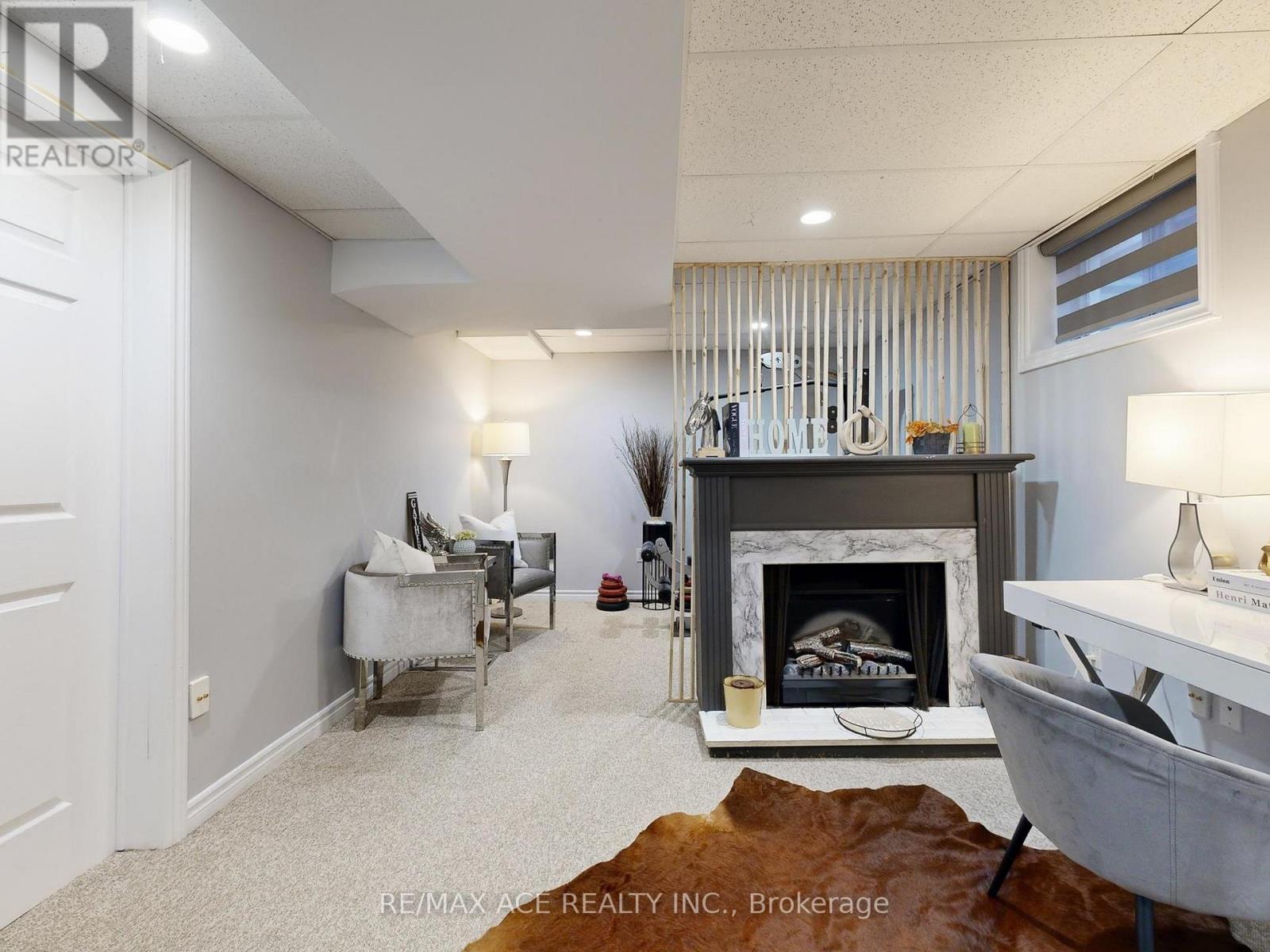 6 Aconley Court, Barrie, Ontario  L4M 7B3 - Photo 35 - S12575124