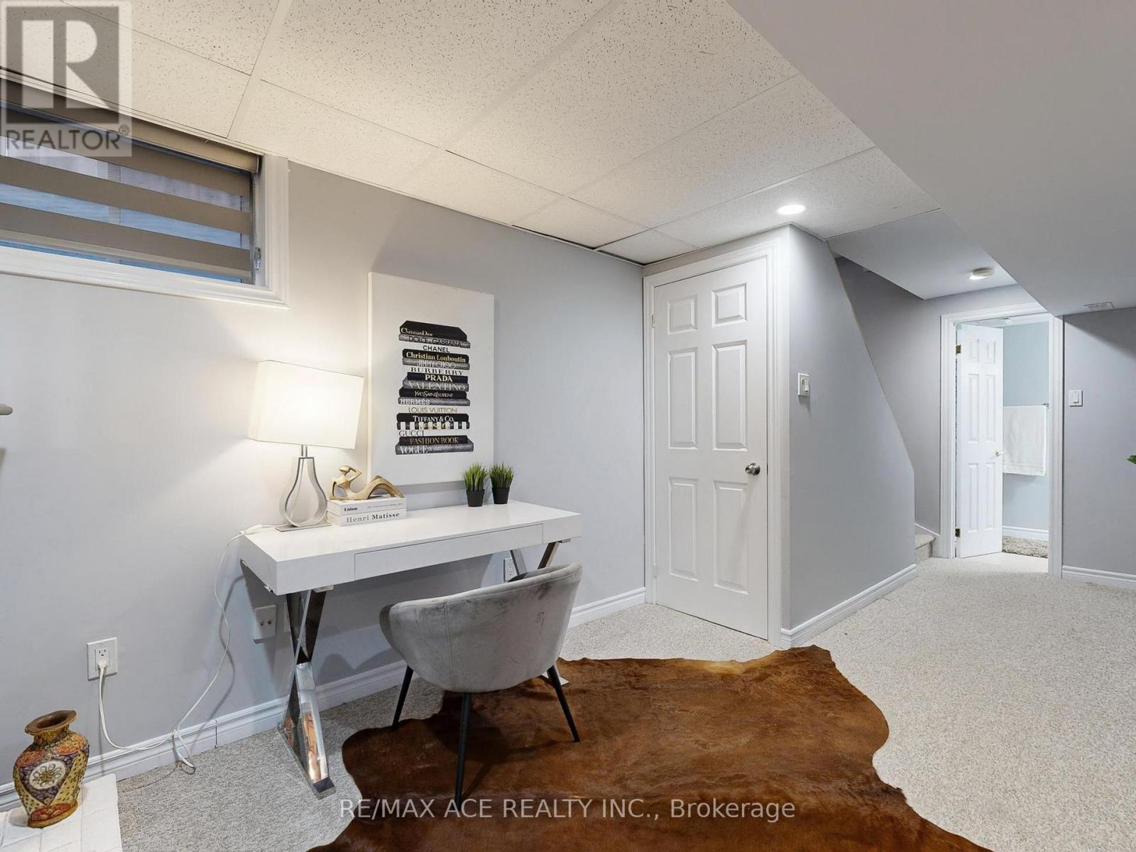 6 Aconley Court, Barrie, Ontario  L4M 7B3 - Photo 36 - S12575124