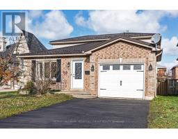222 COUNTRY LANE, Barrie, Ontario