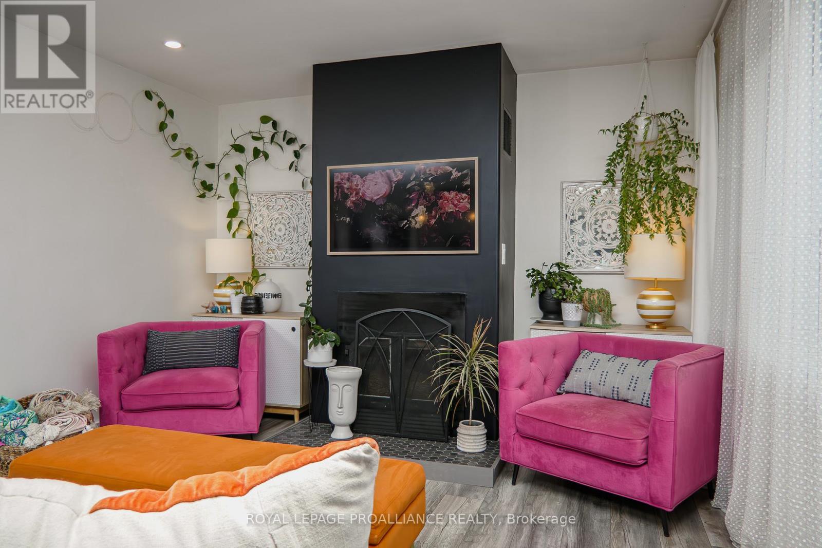 37 Leopold Street, Quinte West, Ontario  K8V 2K1 - Photo 24 - X12573222