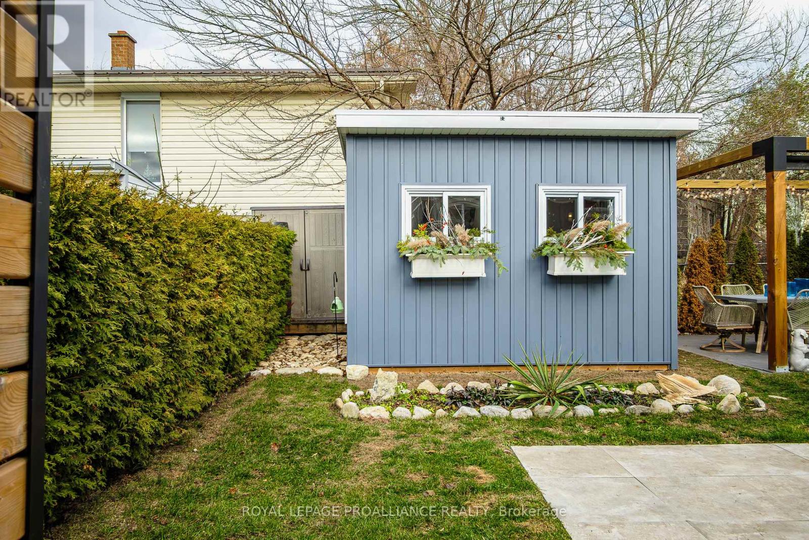 37 Leopold Street, Quinte West, Ontario  K8V 2K1 - Photo 32 - X12573222