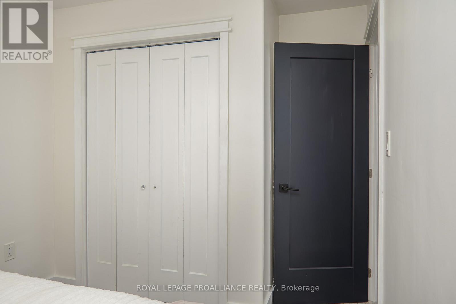 37 Leopold Street, Quinte West, Ontario  K8V 2K1 - Photo 29 - X12573222