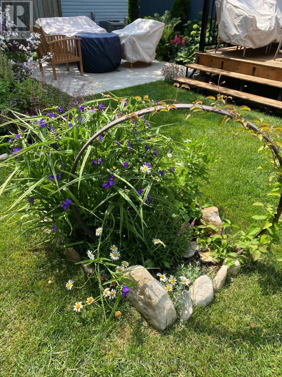 37 Leopold Street, Quinte West, Ontario  K8V 2K1 - Photo 50 - X12573222