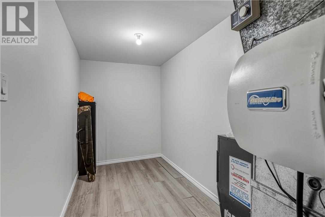 926 Sunnybrae Avenue, Greater Sudbury, Ontario  P3A 2X4 - Photo 18 - 2125770