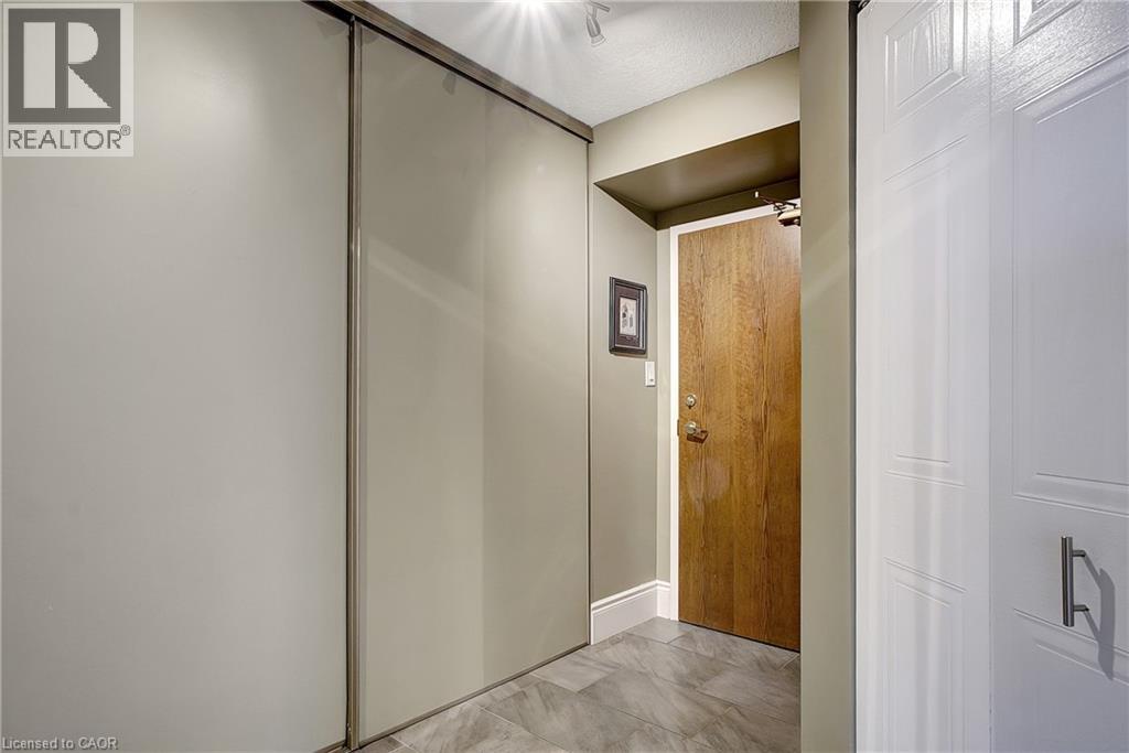 3227 King Street E Unit# 409, Kitchener, Ontario  N2A 3Z9 - Photo 3 - 40790413